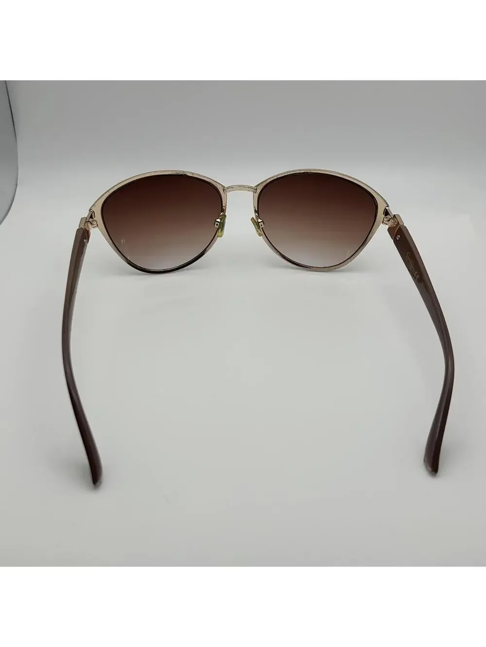 Jessica Simpson Gold & Brown Gradient Cat Eye Sunglasses
